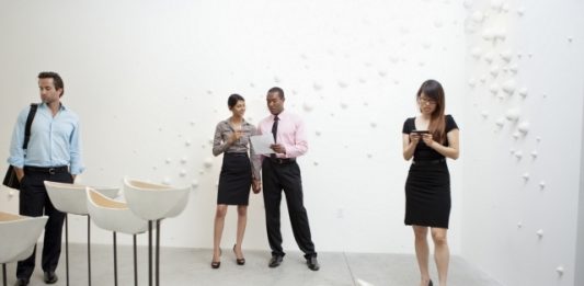 השכרת ריהוט לאירועים גדולים